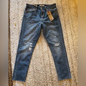 LEVI’S Wedgie Skinny Jeans. Brand New, With Tags. Never Worn.